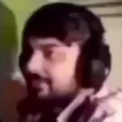Á