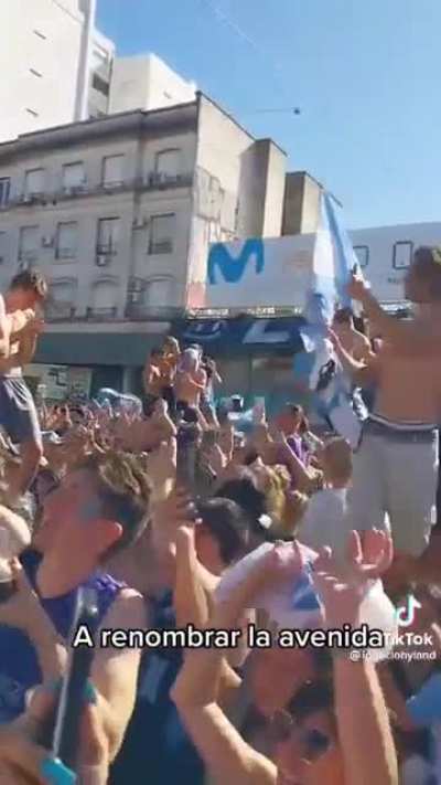Bautizando la avenidaa 🇦🇷🇦🇷🇦🇷