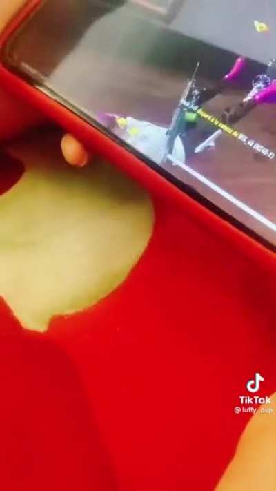 Pero reportelo gente hay que cambiar la comunidad