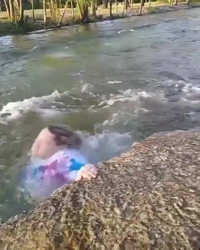 To look sexy