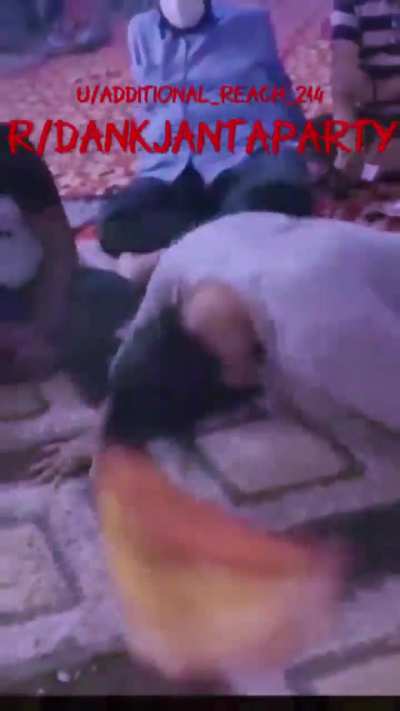 प्रेत बाधित मेमे 