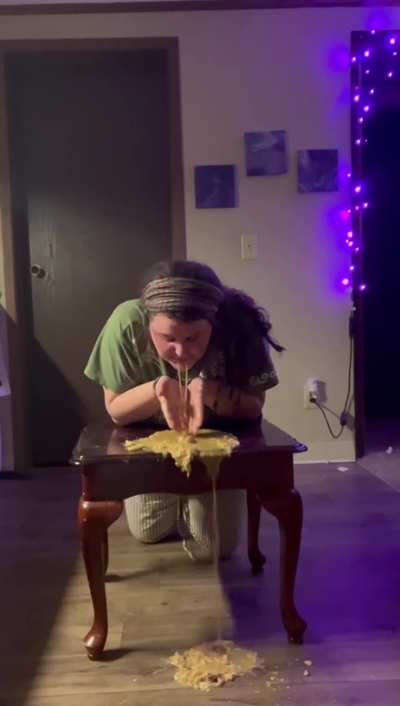 a vomit water<wbr>fall😇<wbr>—went from my hands to the table to the floor… 🤭👀❣️