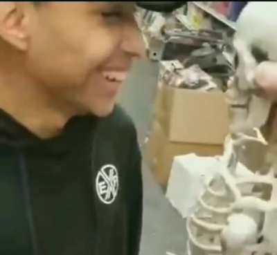 What is a skeleton's favorite snack?