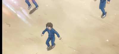 Senpai be running like a titan 🏃‍♂️