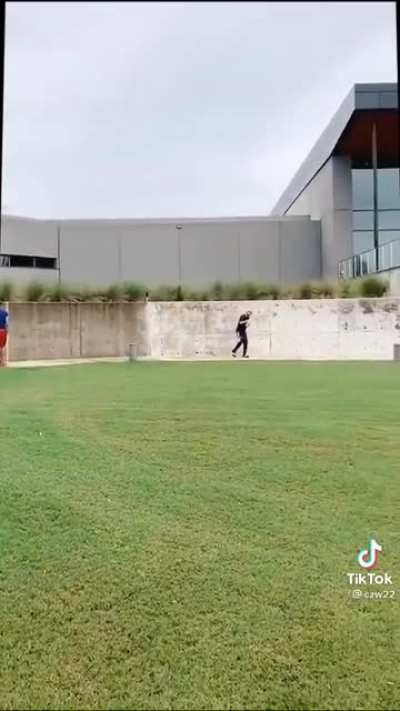 Frisbee trick