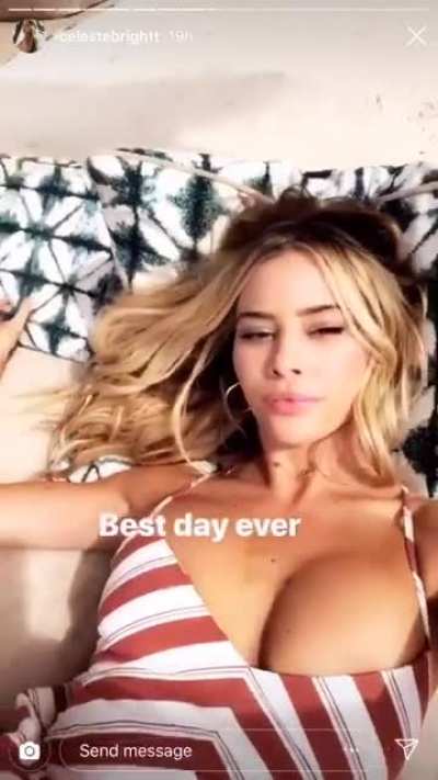 👀