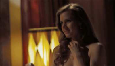 Just a peek (Amy Adams)