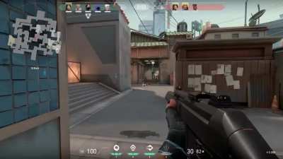 My friend is the worst Valorant player i have ever seen...