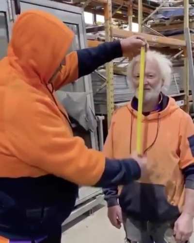 hold still