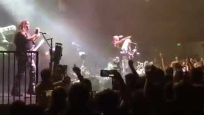 Didn't get the whole thing, but here's another angle on the impromptu Highway To Hell from LA's show!