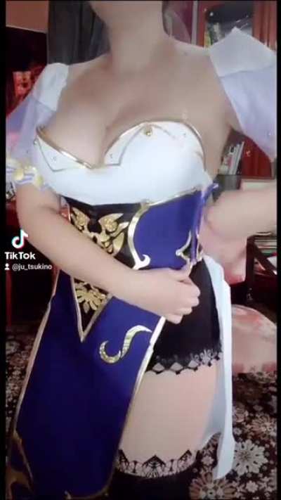Ara Ara 💜 Lisa Cosplay by JuTsukino