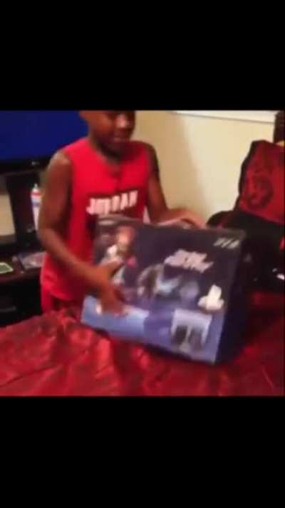 You can see the face of disappointment on his face