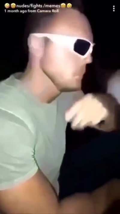 😫😫