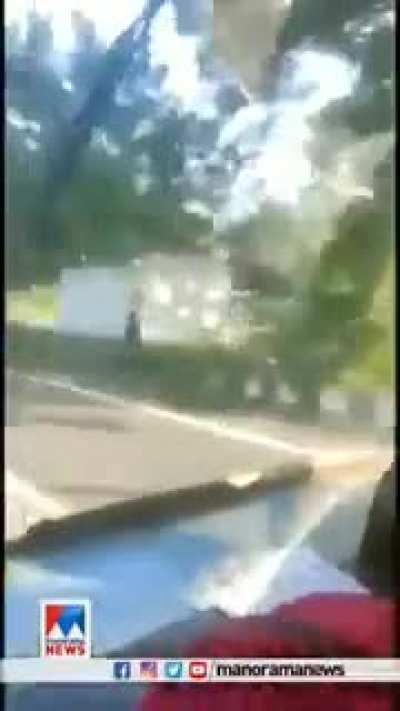 Ksrtc Rally Version: Self protection from Hartal Goons