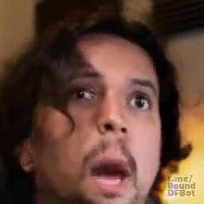 😭