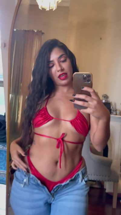 Jasmine Sherni (@jas<wbr>mines<wbr>herni<wbr>_)