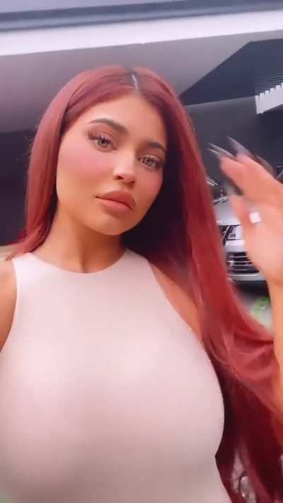 so curvaceous
