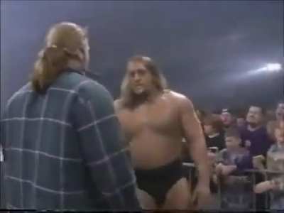The way Scott Hall goes overboard to sell losing his balance never fails to make me laugh! The Giant destroys the ring - WCW Thunder (January 22, 1998)