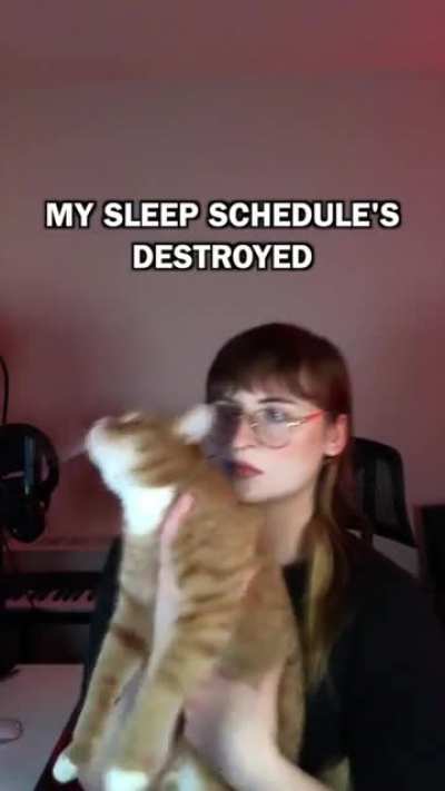 Hdkdkd