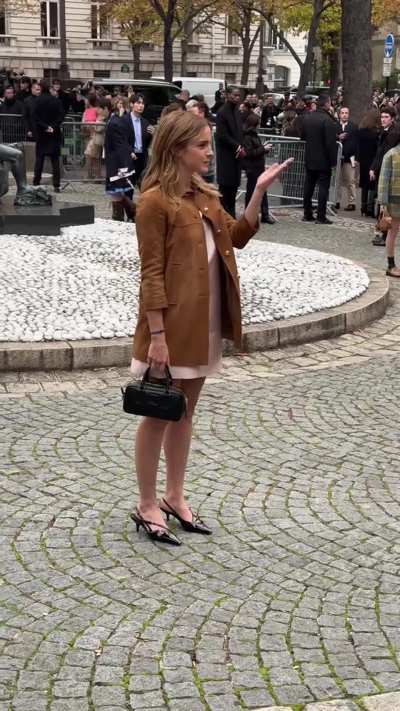 Emma watson , paris