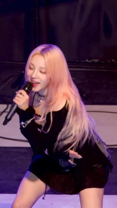 (G)I-DLE - Yuqi
