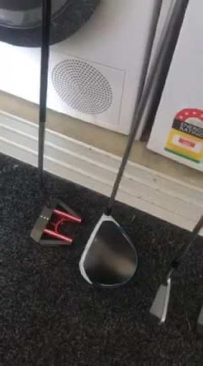 Mate disciplining his set after a shocking round.