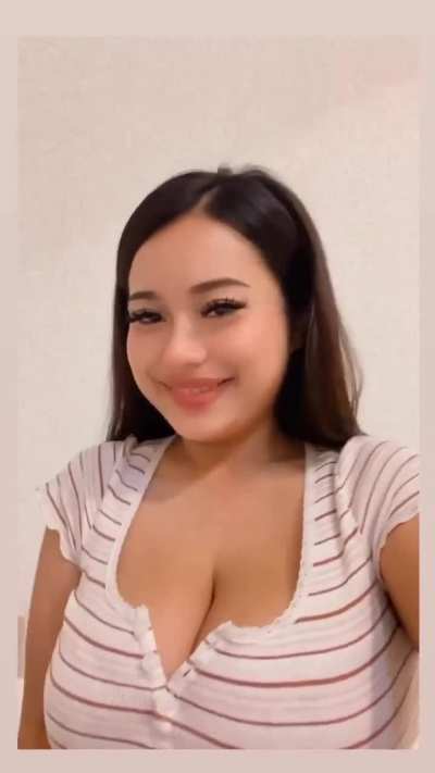 Asian Bøøbs