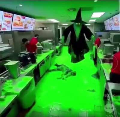 Fast food wizards