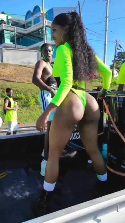 Jiggle