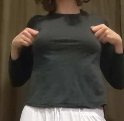 Just turned 18, this is my first titty drop! Am I doing this right? ;)