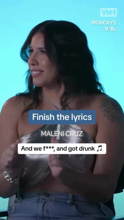 🎥
