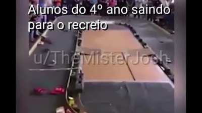 MeU sEgunDo MemE aQui