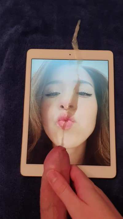 Gave Poki a facial