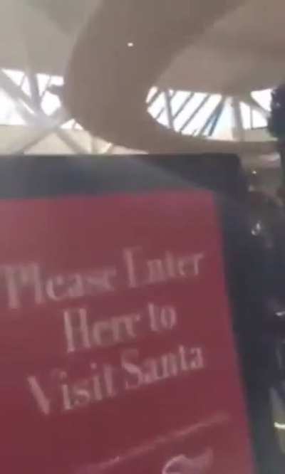 Priest Tells Children On Line To See Santa That Santa Isn’t Real