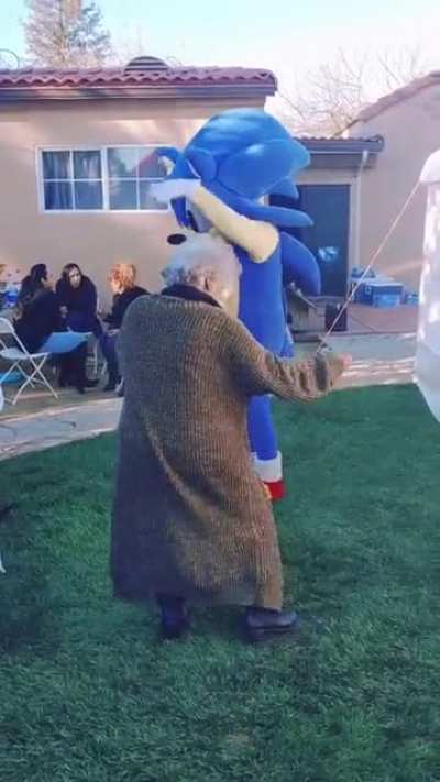 Sonic cumbia