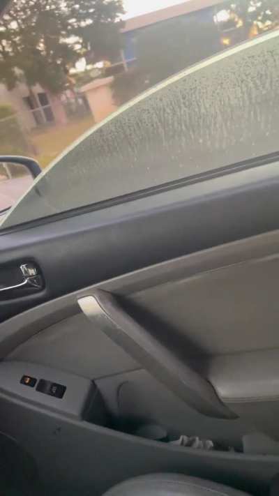 Infiniti g35 making noise from wheel