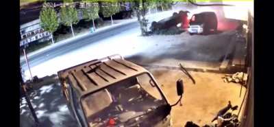 High speed rollover crash in China. The driver is ejected straight into a parked SUV.