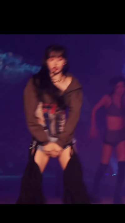 BLACKPINK - LISA