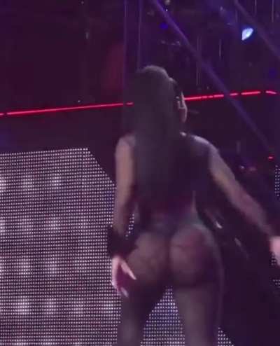 🍑🍑🍑🍑