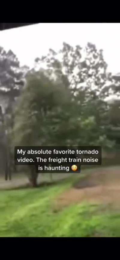 The sound of an approaching tornado