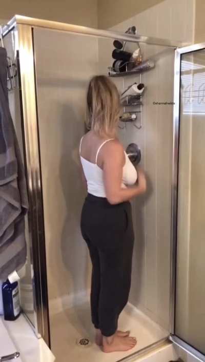 Busty Wife