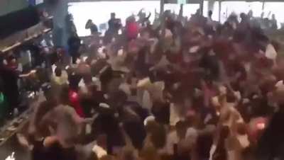 Rare footage of a reddit meetup yesterday