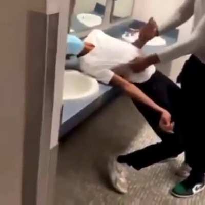 Bro took a soul and walked off to third period like nothing happened 🤣