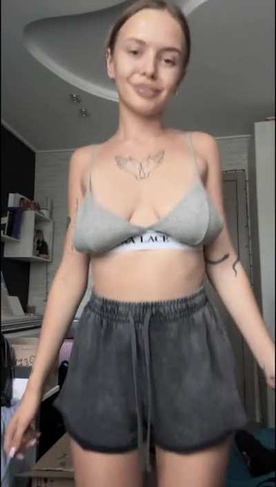 I’m always happy to show off my sweeet pair [reveal]