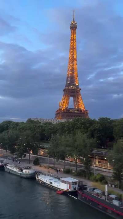 Metro Paris
