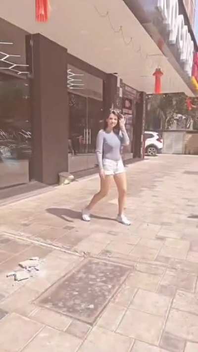 My crush of the day.. Kriti Choudhary