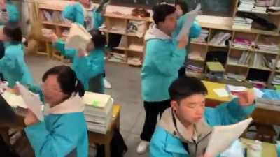 想为种花家<wbr>之崛起而读<wbr>书了