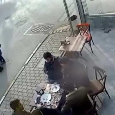 O kedi nereden geldi öyle