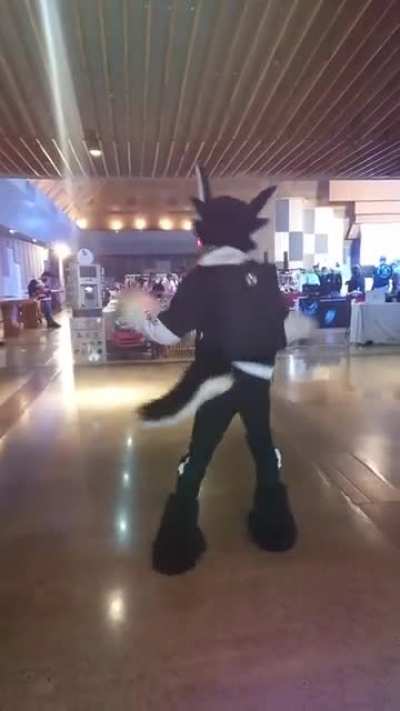 Here's a M O O D for you. Happy fursuit friday! (fursuit by me)