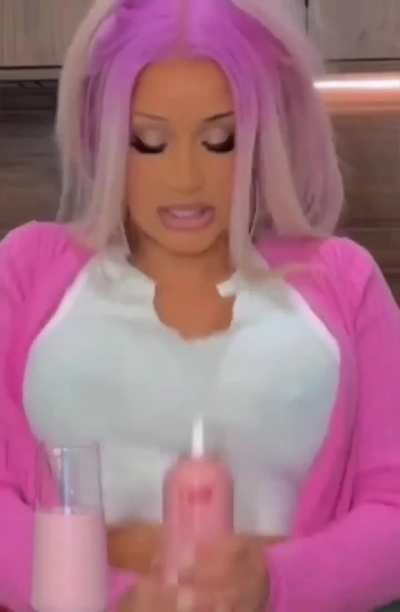 Damnn<wbr>nnn🥵😍<wbr>😩(Slo<wbr>w-Mo)
